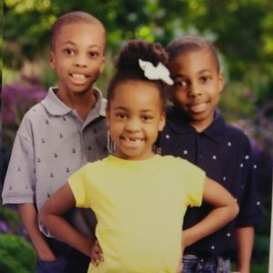 Meet your Posher, Crystal